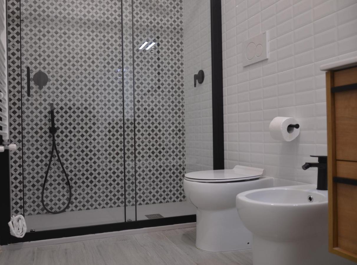The Court Suites & Spa Таранто Экстерьер фото