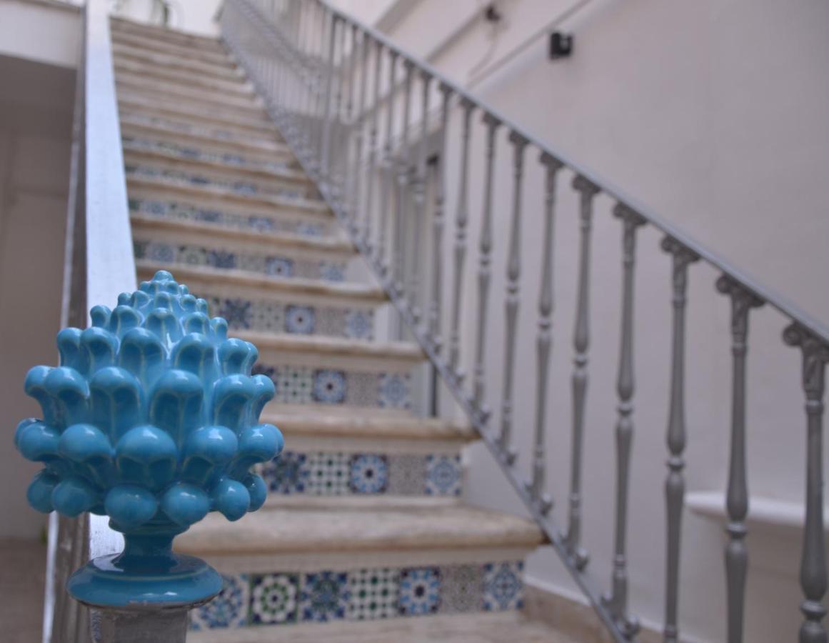 The Court Suites & Spa Таранто Экстерьер фото